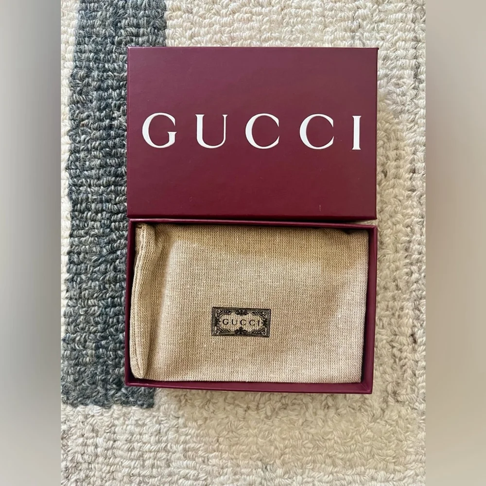 ✨NEW✨ Gucci Men’s GG Shadow Brown Card Case